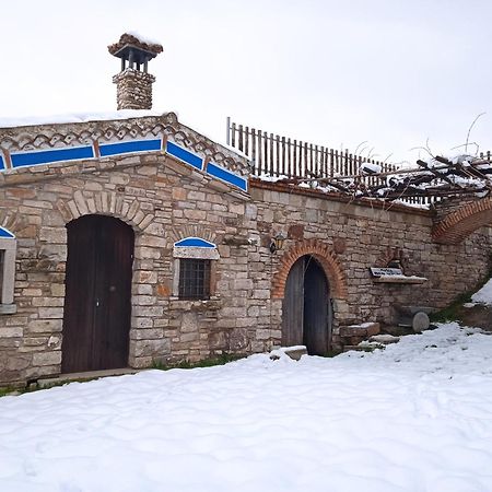 Agriturismo Radici Contadine Bisaccia Екстериор снимка