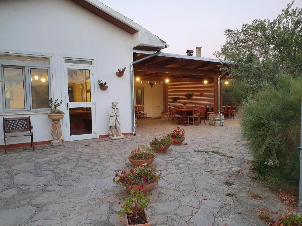 Agriturismo Radici Contadine Bisaccia Екстериор снимка